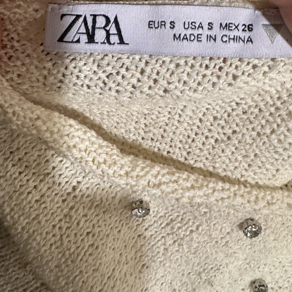 Zara Cream Halter Camisole with Beaded Embellishments - Picture 4 of 5